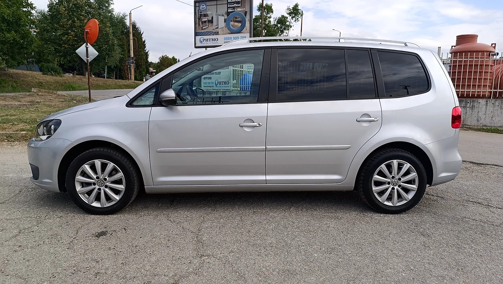 VW Touran 2.0TDI  - изображение 2