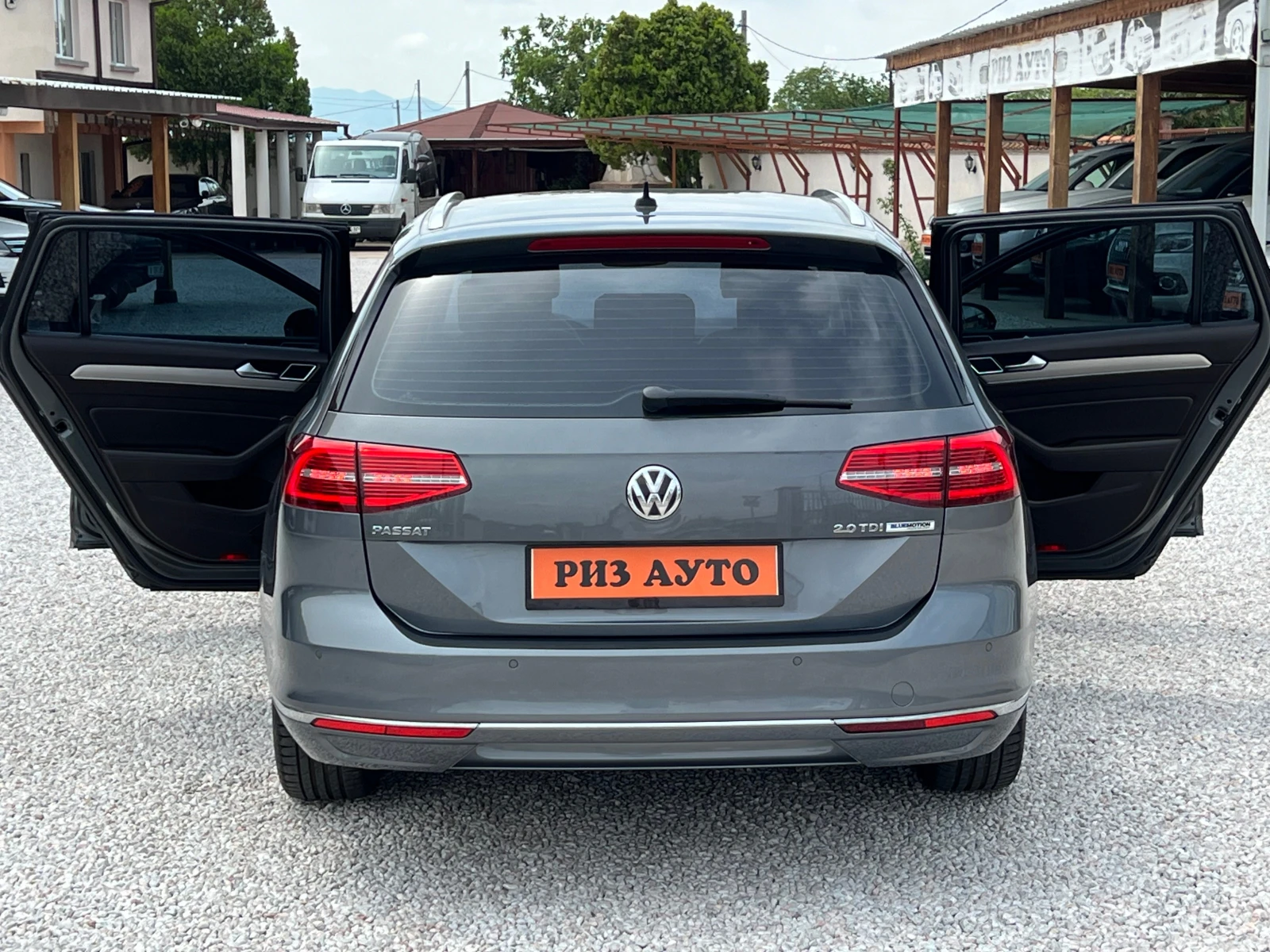 VW Passat 2.0TDI* NAVI* DIGITAL* LED* DISTRONIK* ЛИЗИНГ - изображение 9