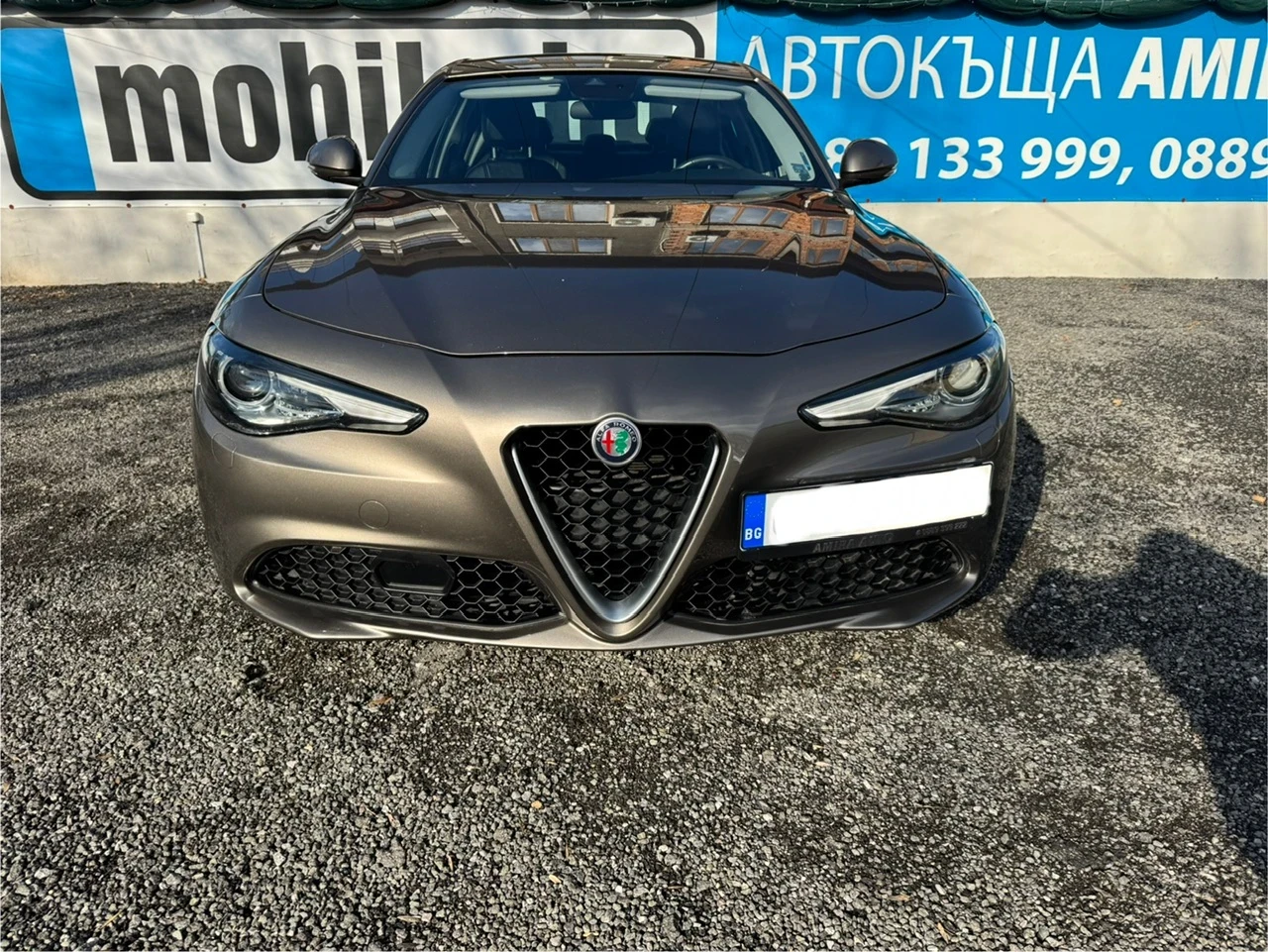 Alfa Romeo Giulia 2.2d 180кс* АТ8* РЕАЛНИ 121300км/ОБСЛУЖЕНА!! - изображение 2