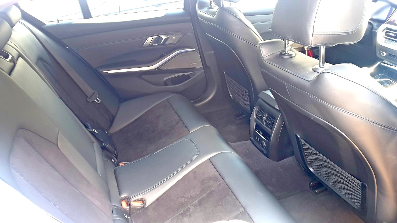 BMW 330 XDrive/MSport/H&K/Laser/HUD | Mobile.bg   15