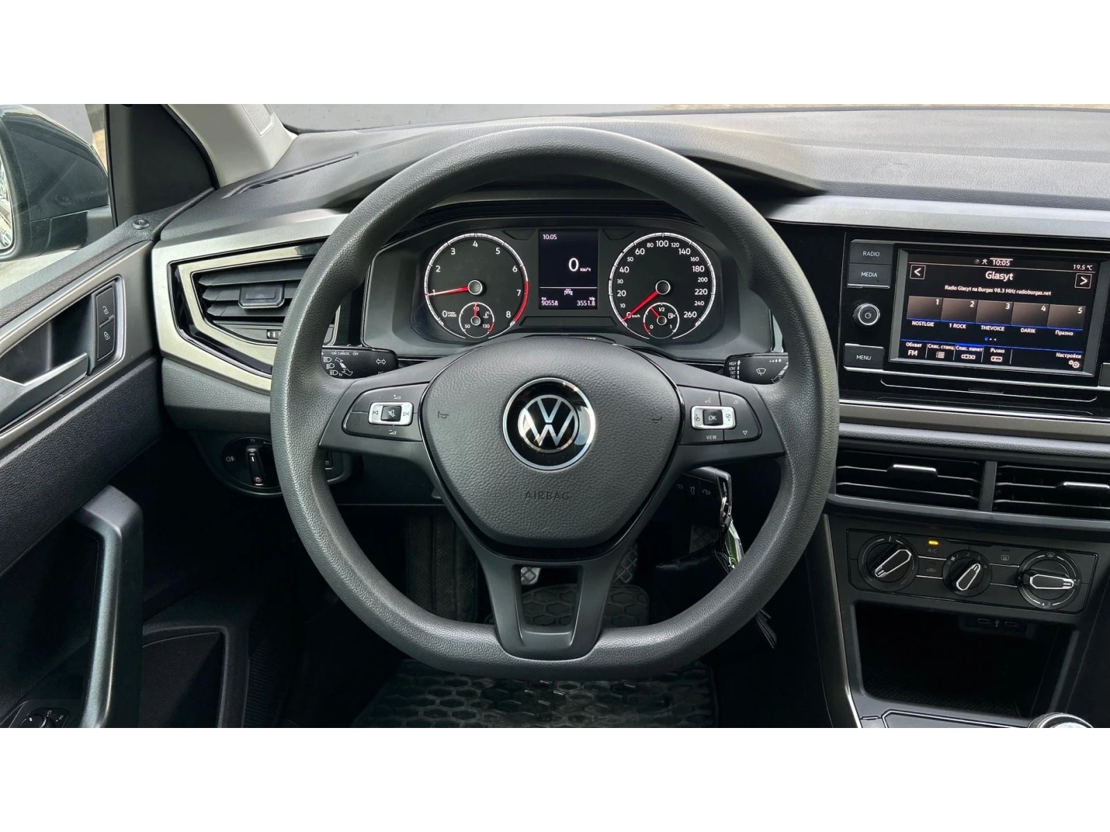 VW Polo TSi 95к.с., Месечна вноска от 300 лв. - изображение 9