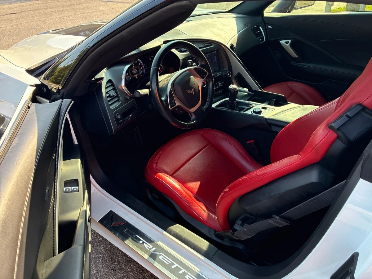 Chevrolet Corvette * * Z51 * * РЪЧКА * * CARFAX * * АВТО КРЕДИТ * *  - изображение 6