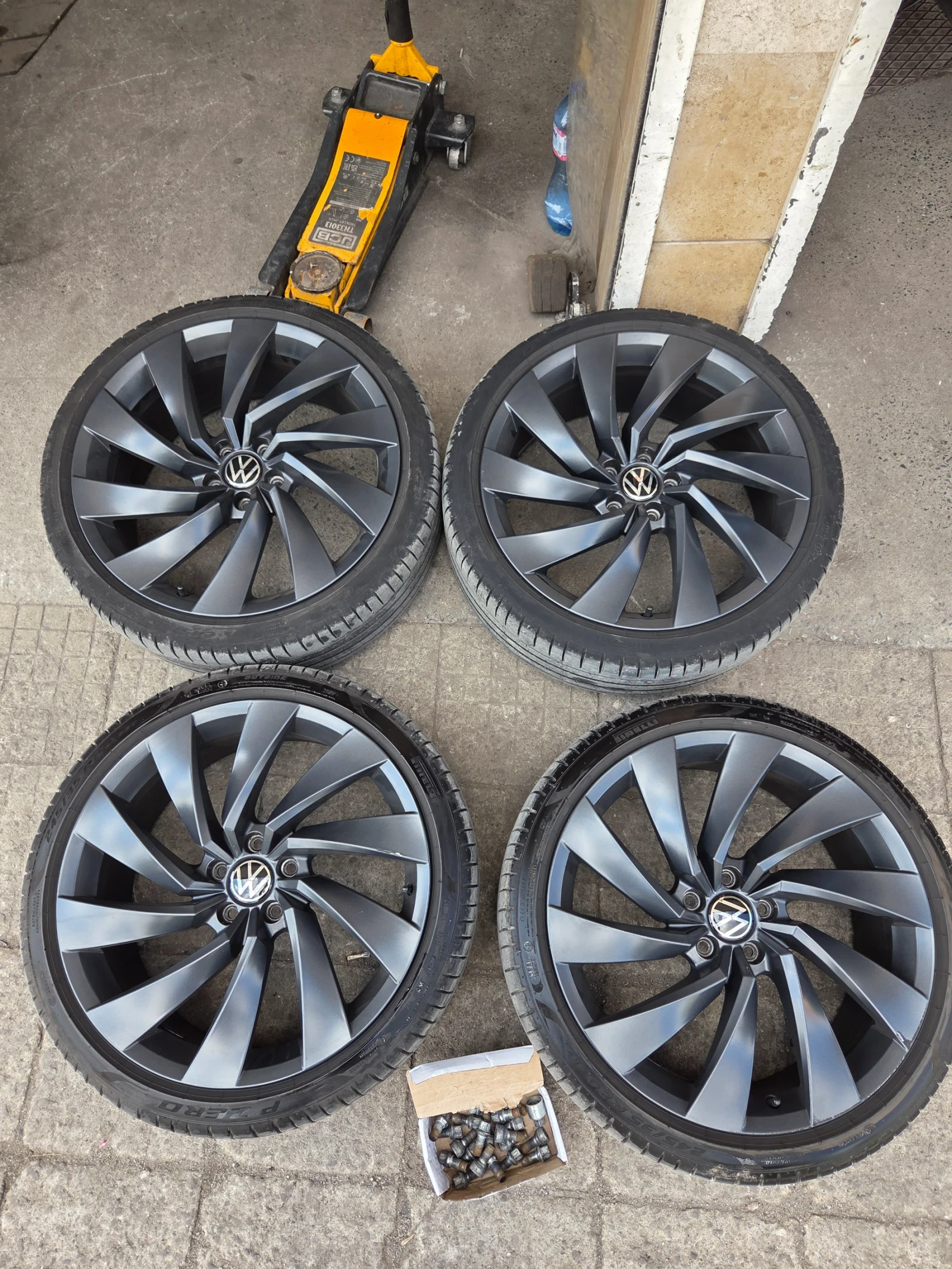 VW Arteon Shooting brake, снимка 17 - Автомобили и джипове - 53640130