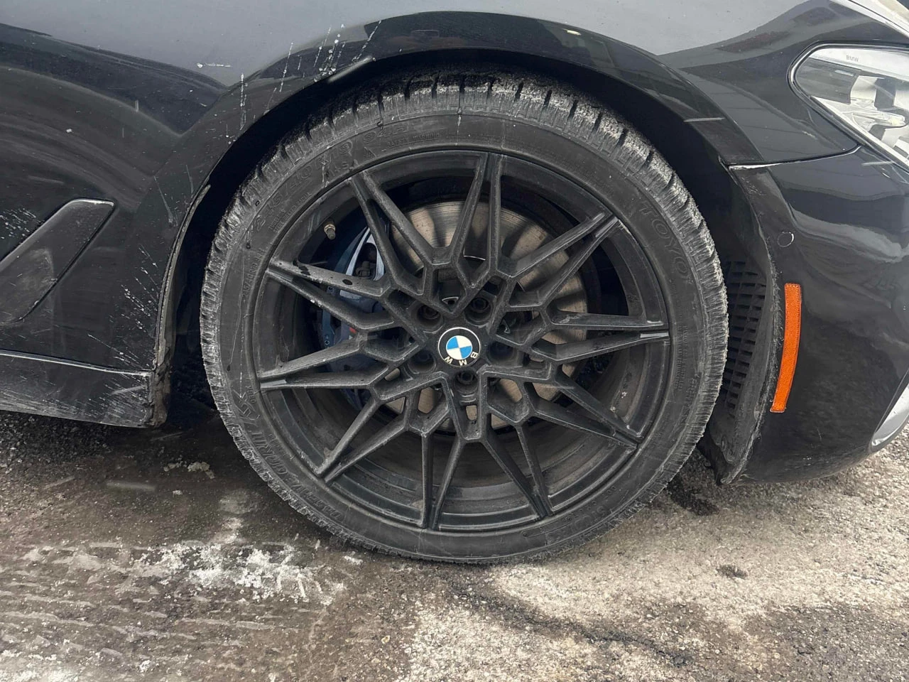 BMW 530 XDRIVE * ОБДУХВАНЕ* 360 КАМЕРА* HEAD UP* АМБИЕНТНО - изображение 6