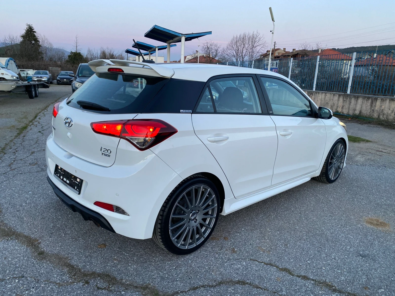 Hyundai I20 Sport, OZ, Navigation, Camera, снимка 4 - Автомобили и джипове - 53830888