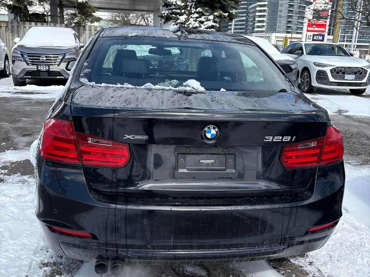 BMW 328 * xDrive * CARFAX * ПАНОРАМА * ПОДГРЕВИ, снимка 4 - Автомобили и джипове - 53910538