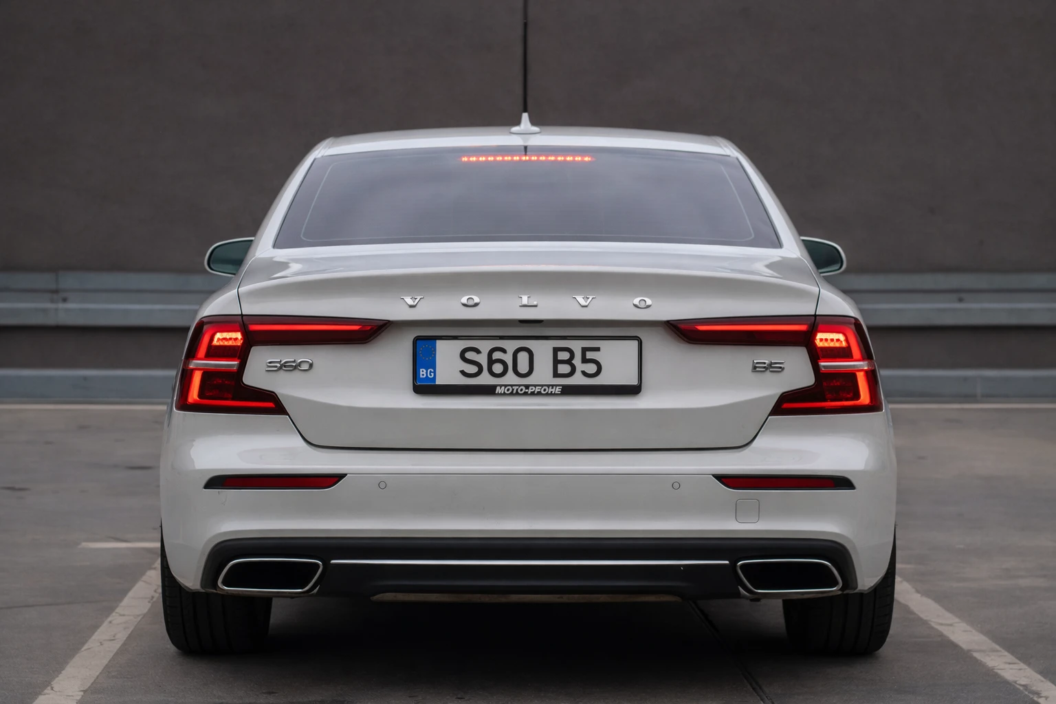 Volvo S60, снимка 3 - Автомобили и джипове - 54100845