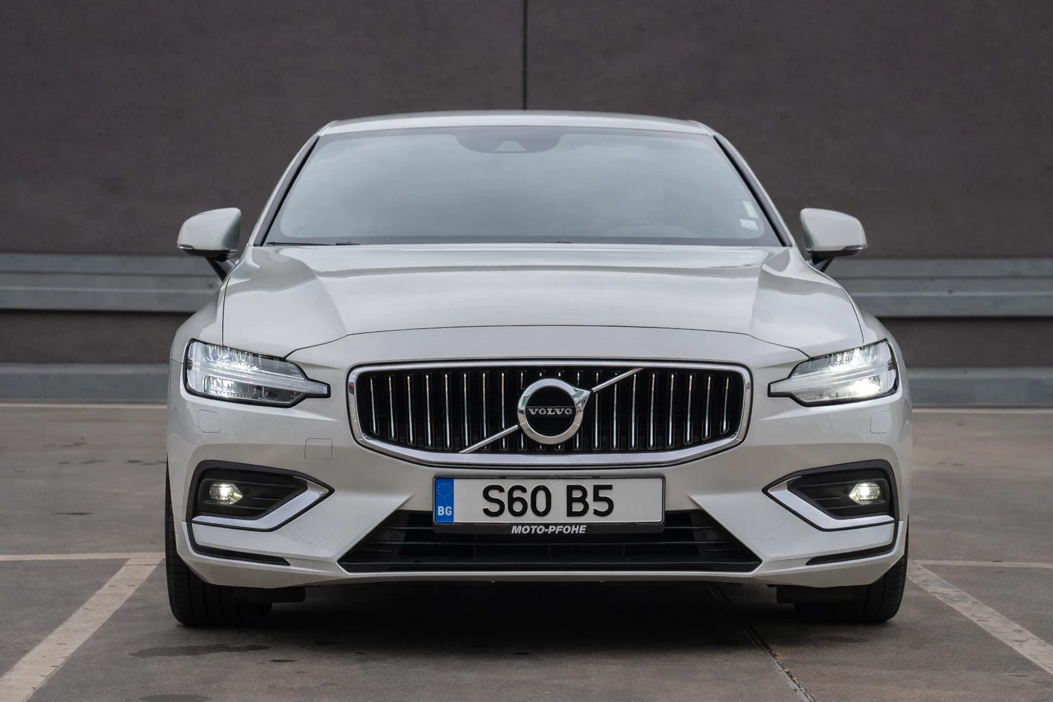 Volvo S60, снимка 2 - Автомобили и джипове - 54100845