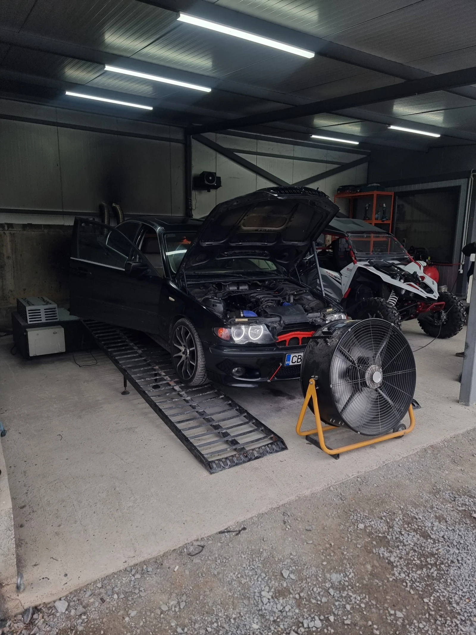 BMW 330 | Mobile.bg � ����������� 5