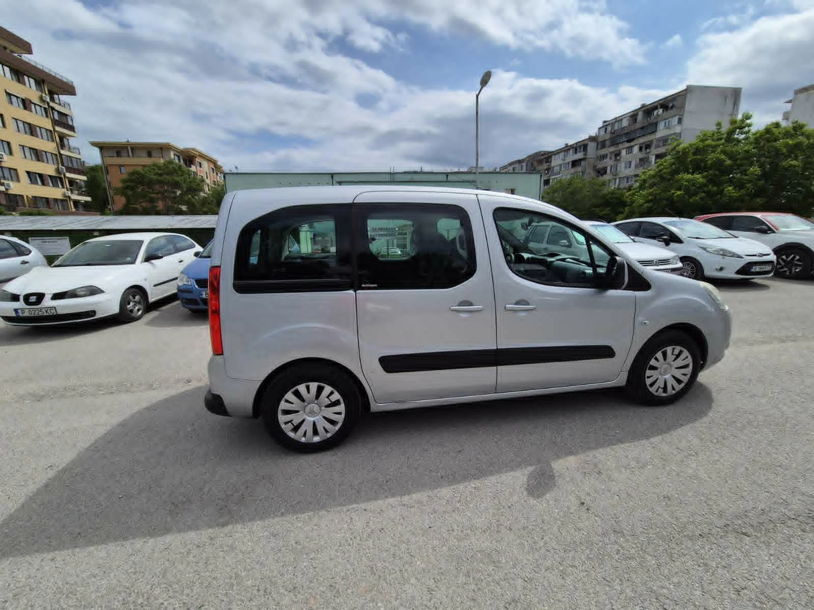 Citroen Berlingo 1.6, снимка 2 - Автомобили и джипове - 54719753