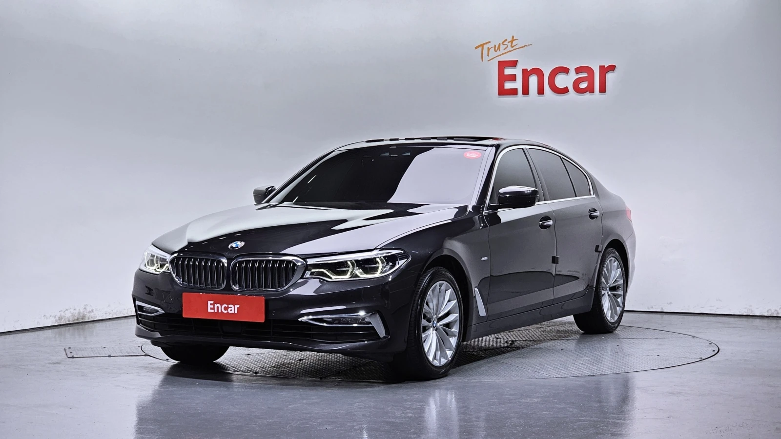 BMW 530 530i xDrive Luxury Plus | HUD | КОЖА | FULL| 