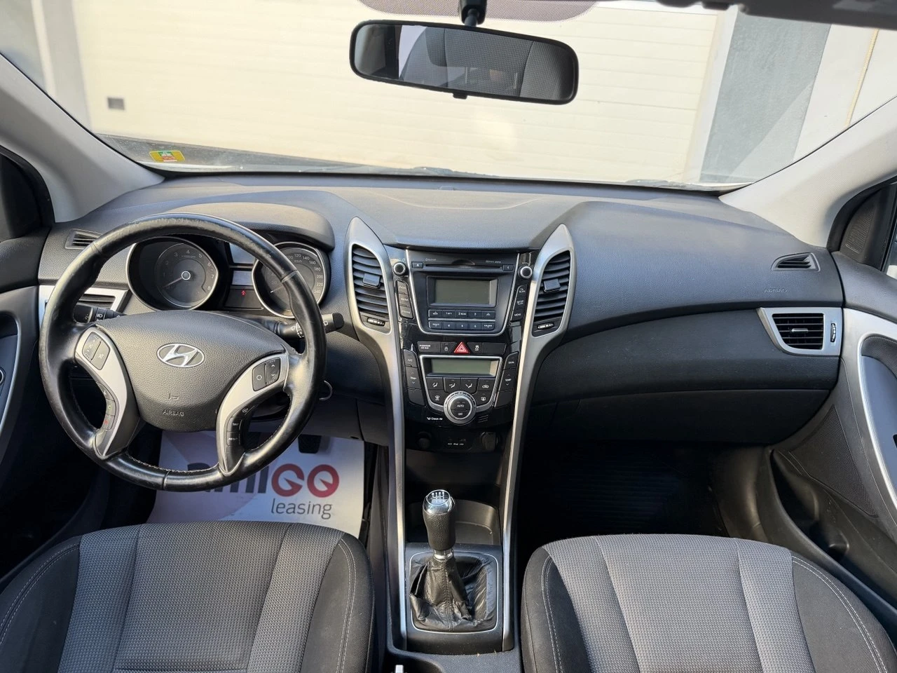 Hyundai I30 1.4i, снимка 13 - Автомобили и джипове - 54974221