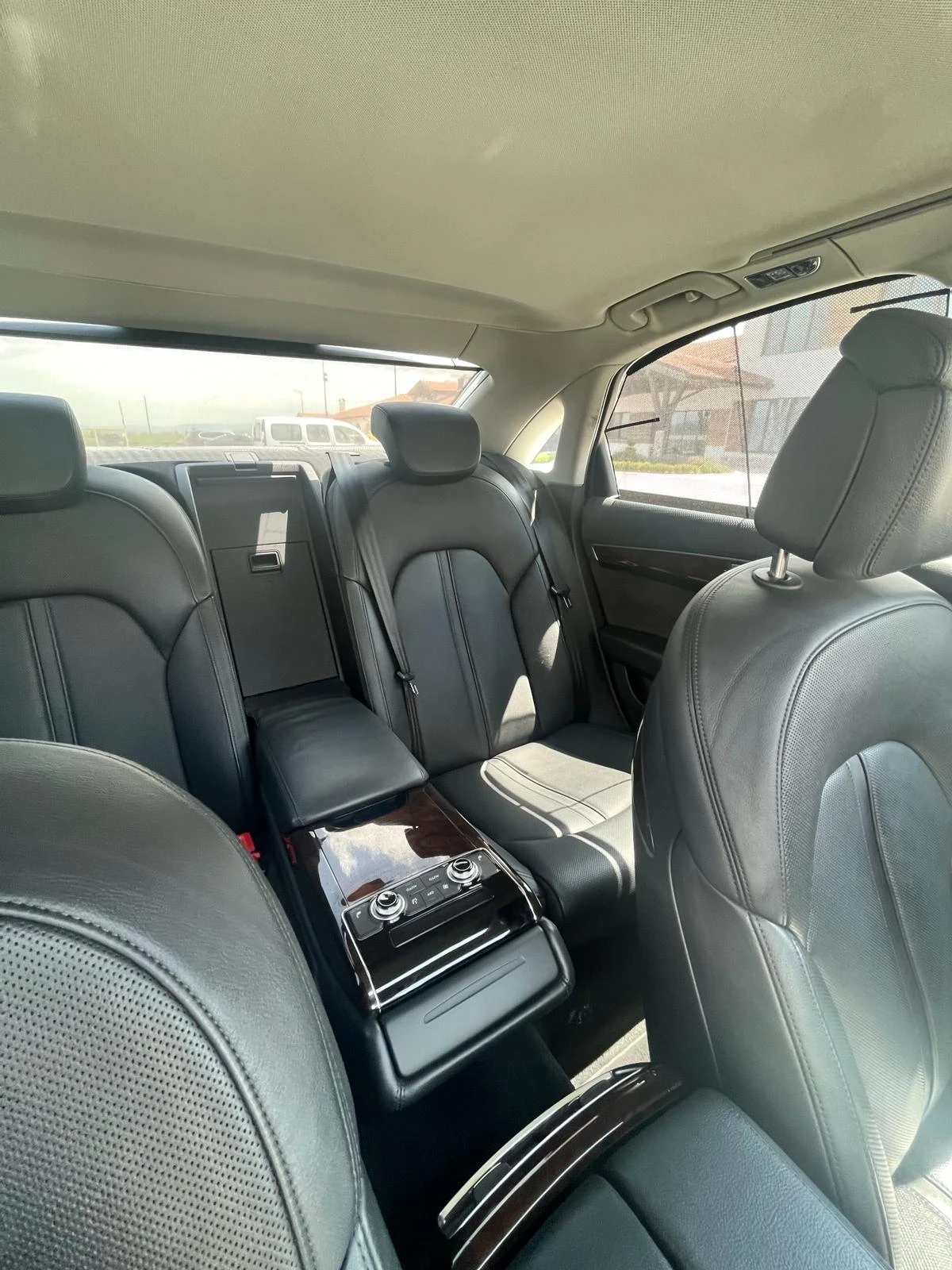 Audi A8, снимка 11 - Автомобили и джипове - 55063938