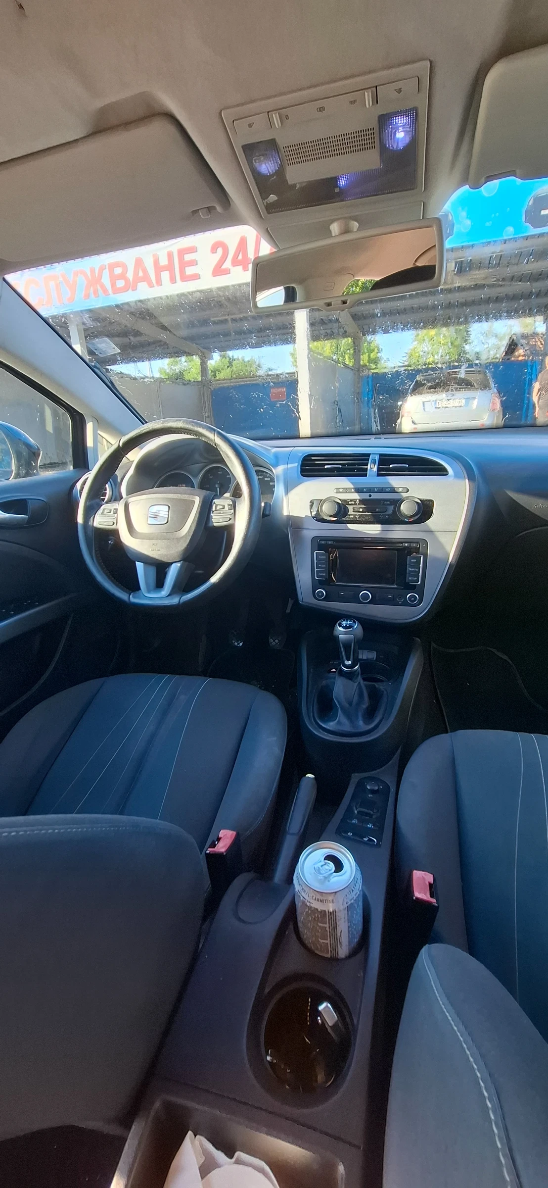 Seat Leon 1.6 TDI Navi, снимка 7 - Автомобили и джипове - 55276822