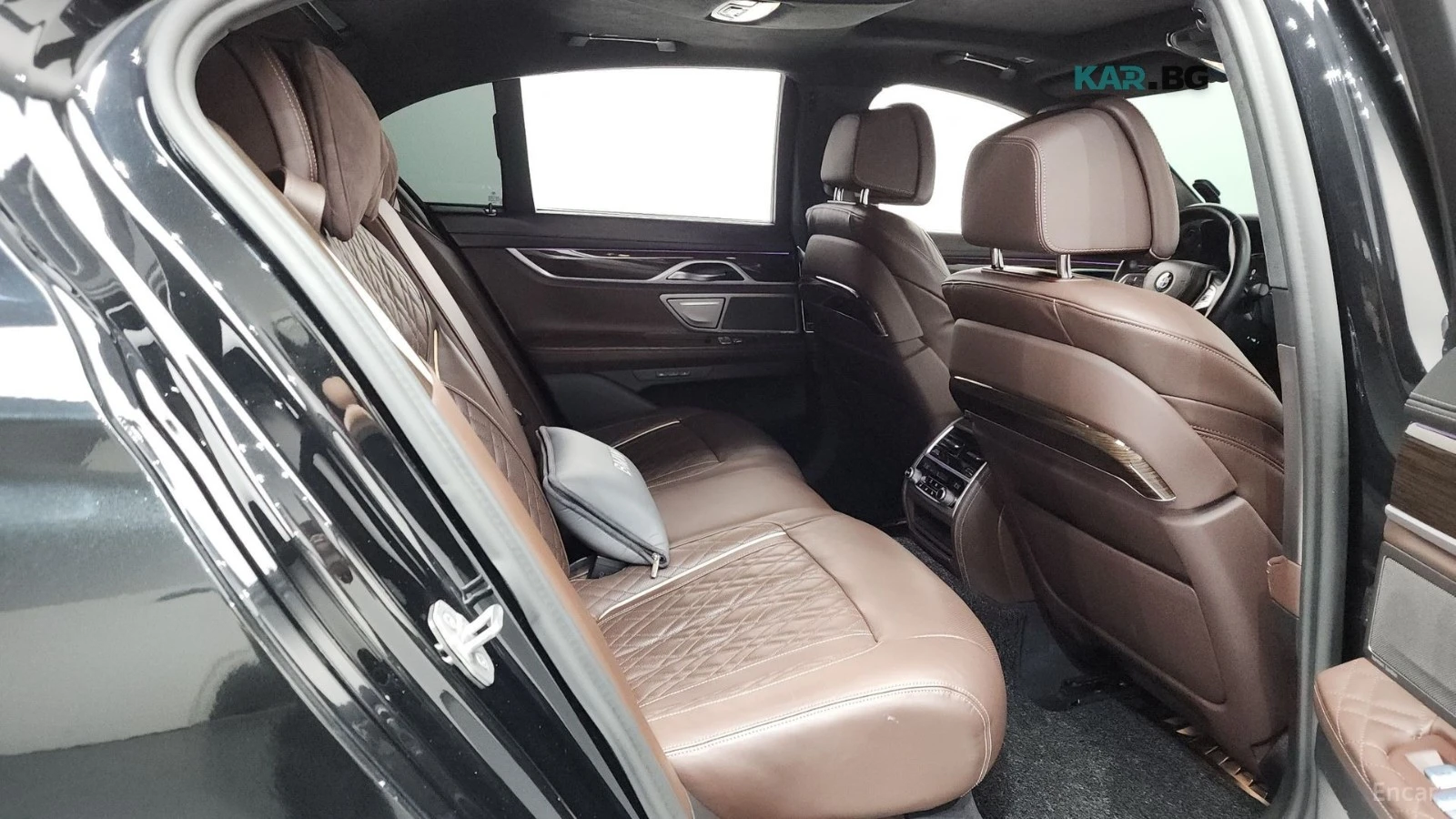 BMW 730 xDrive* Pure Excellence* ПОДГРЕВ* ОБДУХВАНЕ* ШИБИД, снимка 11 - Автомобили и джипове - 55790613