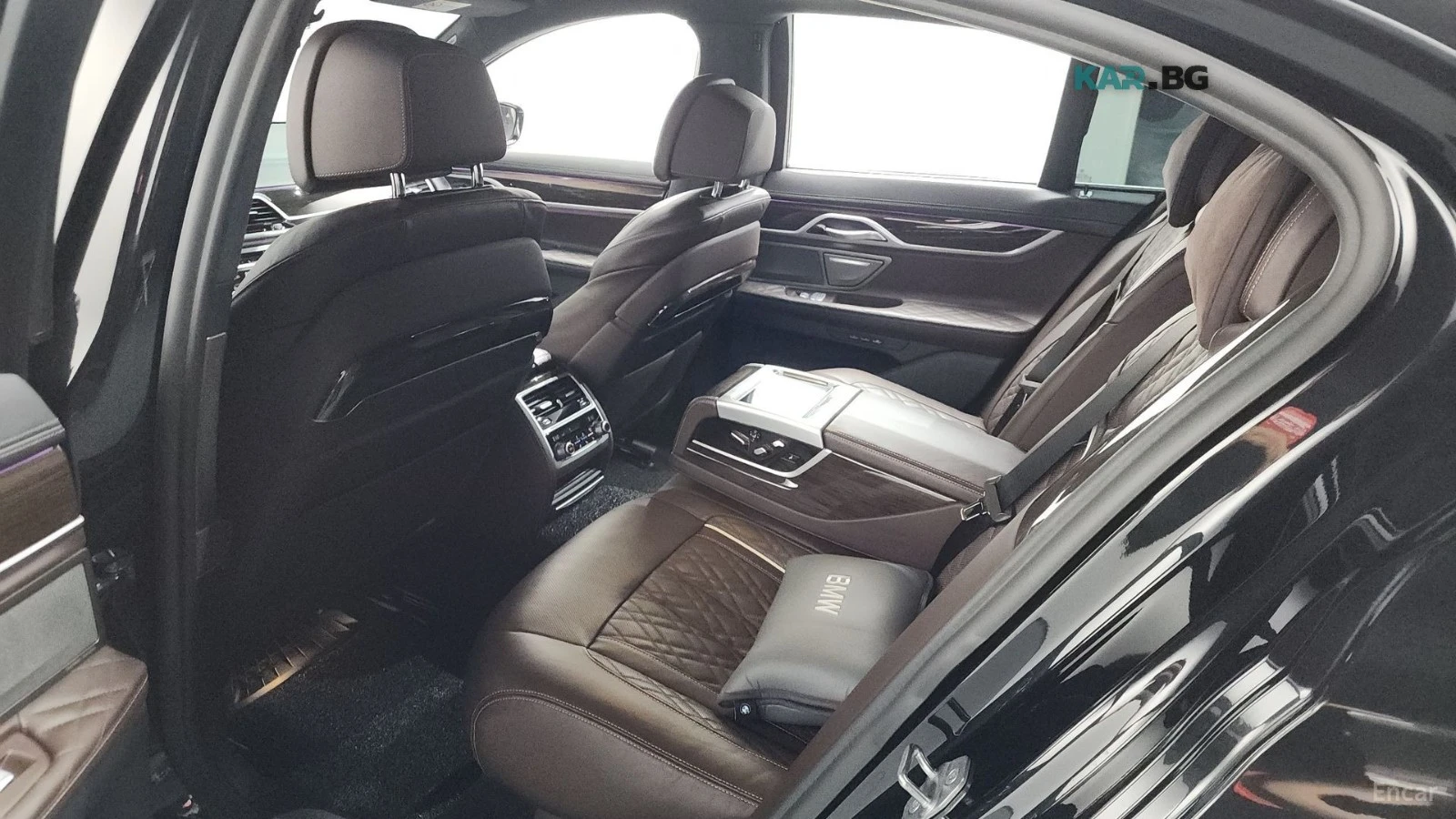 BMW 730 xDrive* Pure Excellence* ПОДГРЕВ* ОБДУХВАНЕ* ШИБИД, снимка 17 - Автомобили и джипове - 55790613