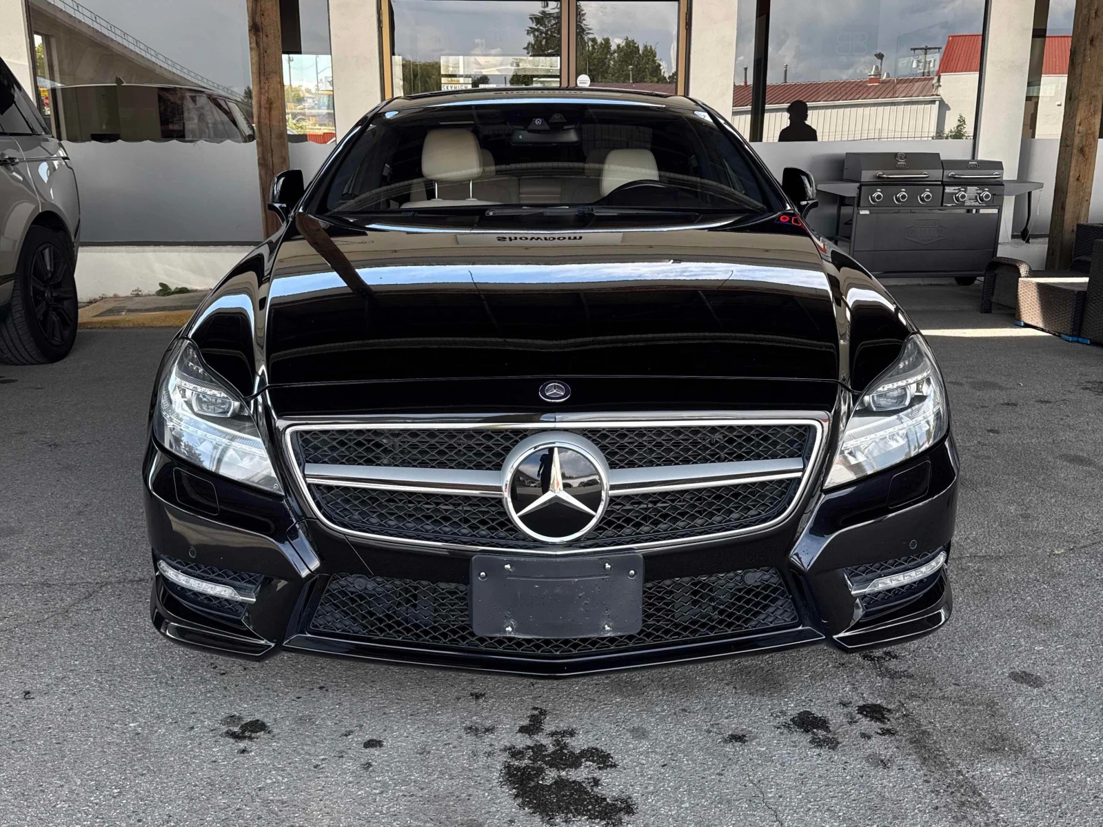 Mercedes-Benz CLS 550 * АВТОКРЕДИТ БЕЗ ПЪРВОНАЧАЛНА ВНОСКА* , снимка 6 - Автомобили и джипове - 55967610