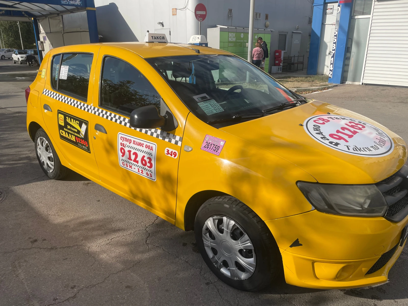 Dacia Sandero 1.2 LPG, снимка 4 - Автомобили и джипове - 56184871