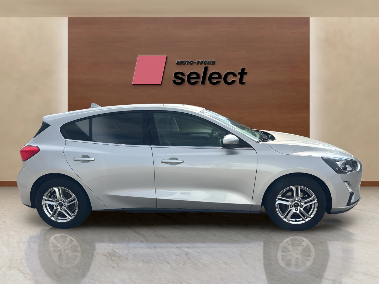 Ford Focus 1.0 EcoBoost, снимка 5 - Автомобили и джипове - 56571444
