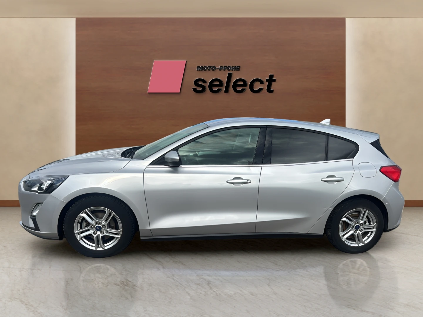 Ford Focus 1.0 EcoBoost, снимка 4 - Автомобили и джипове - 56571444