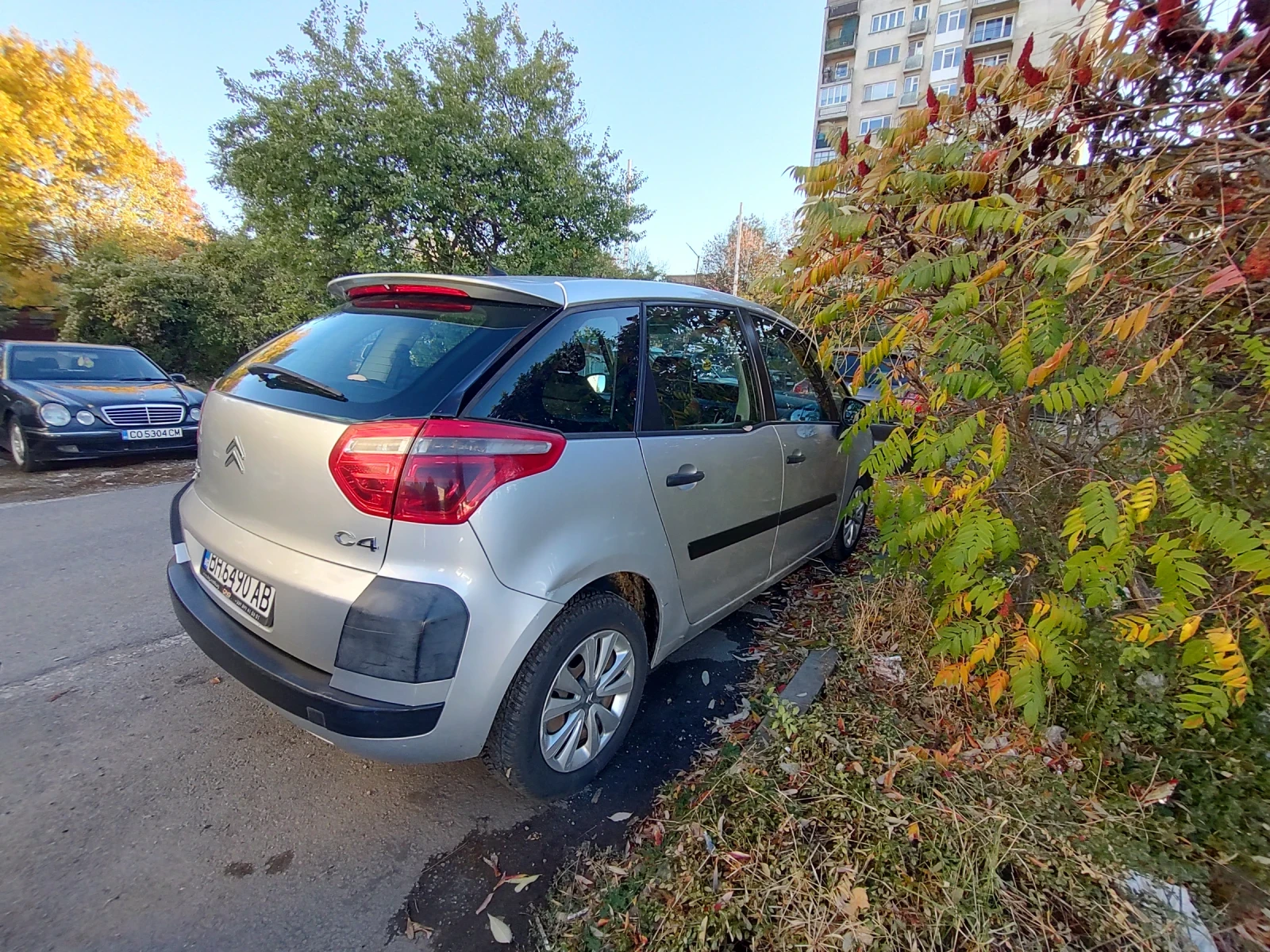 Citroen C4 Picasso 1.6 HDI, снимка 4 - Автомобили и джипове - 56627877