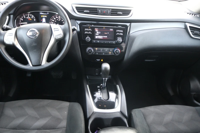 Nissan Rogue SV 2.5 AWD, снимка 8 - Автомобили и джипове - 46272996