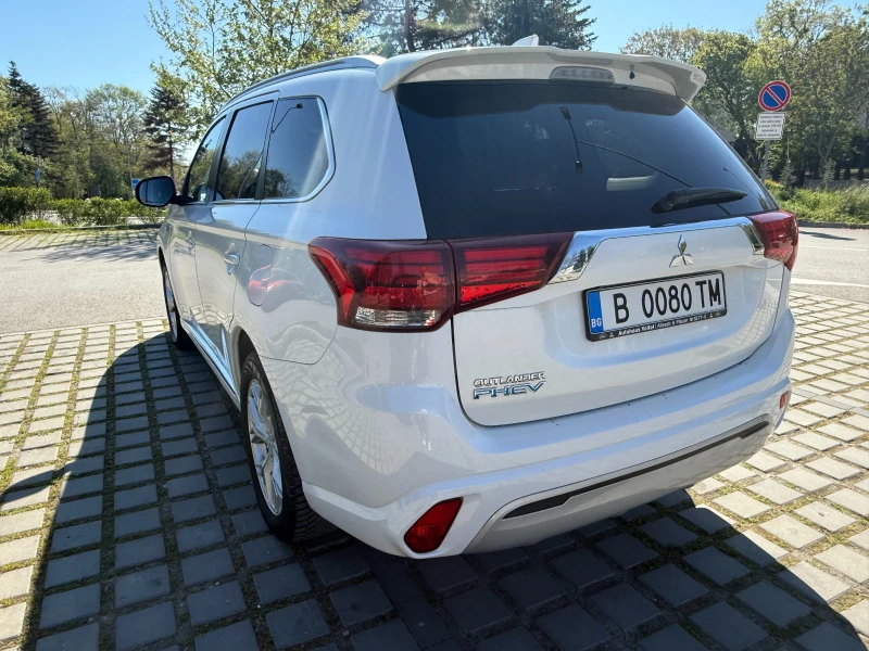 Mitsubishi Outlander PHEV 2.4, снимка 5 - Автомобили и джипове - 52016114