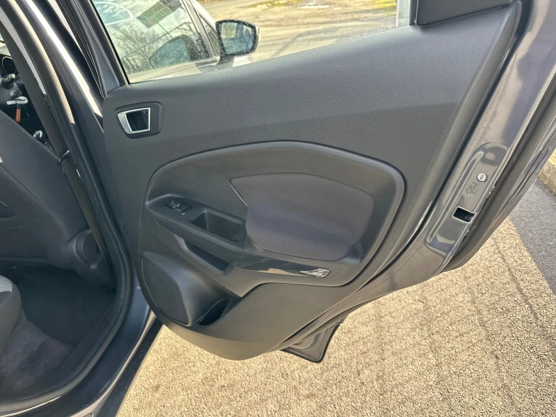 Ford EcoSport 1.5, снимка 6 - Автомобили и джипове - 52616056