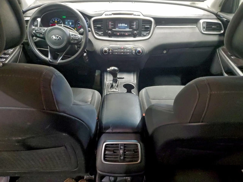 Kia Sorento, снимка 8 - Автомобили и джипове - 52927197