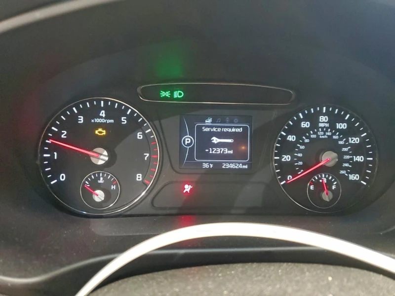 Kia Sorento, снимка 9 - Автомобили и джипове - 52927197