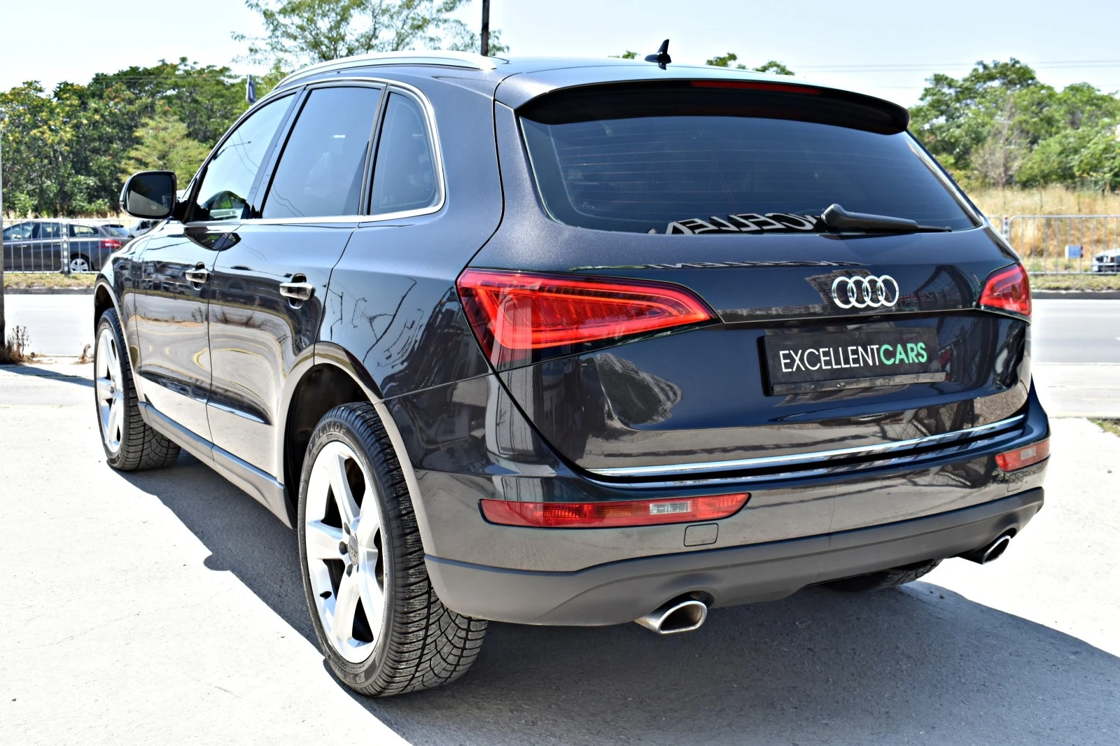 Audi Q5 3.0TDI* S-LINE* S-TRONIC - изображение 4