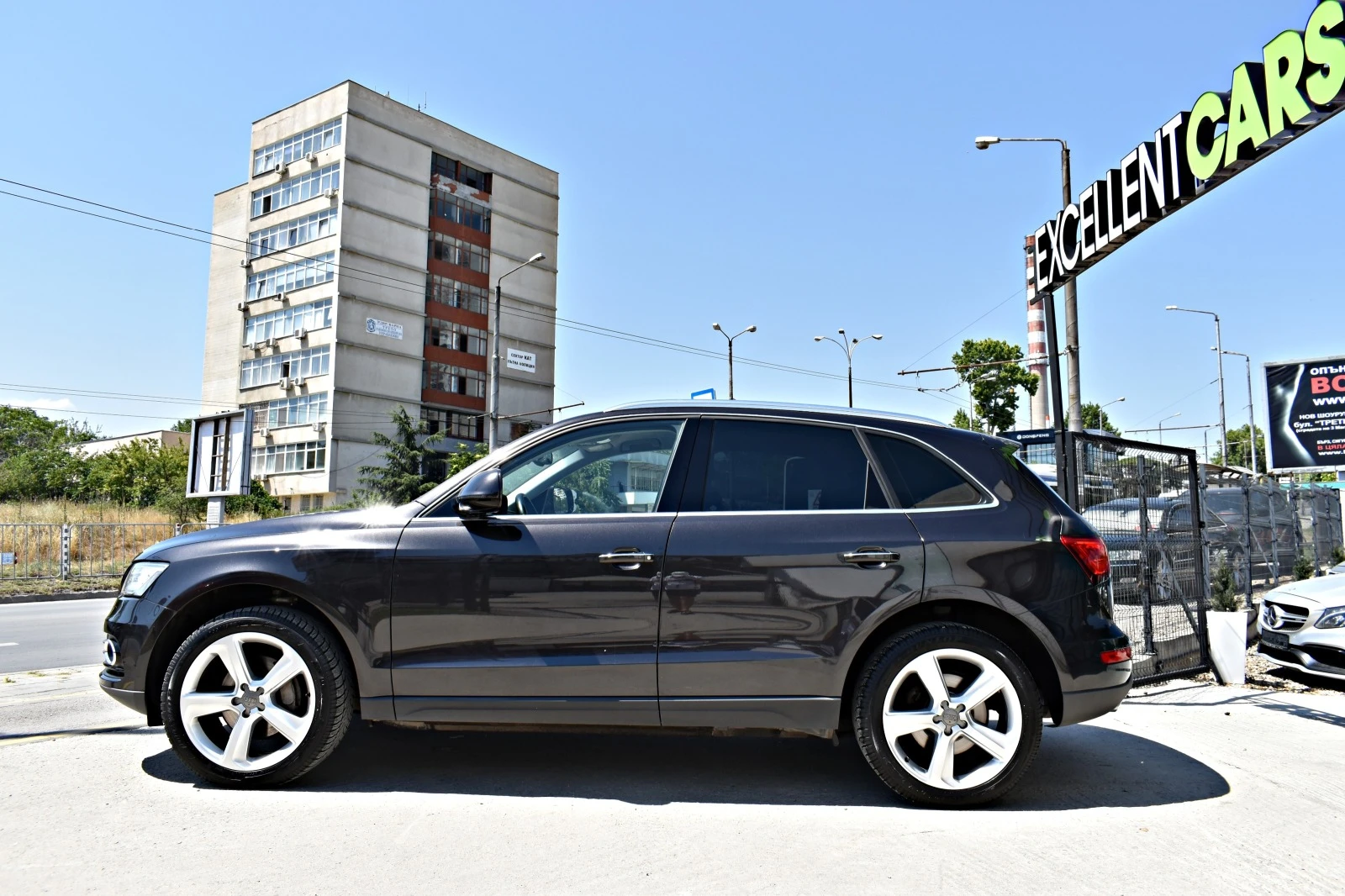 Audi Q5 3.0TDI* S-LINE* S-TRONIC - изображение 3