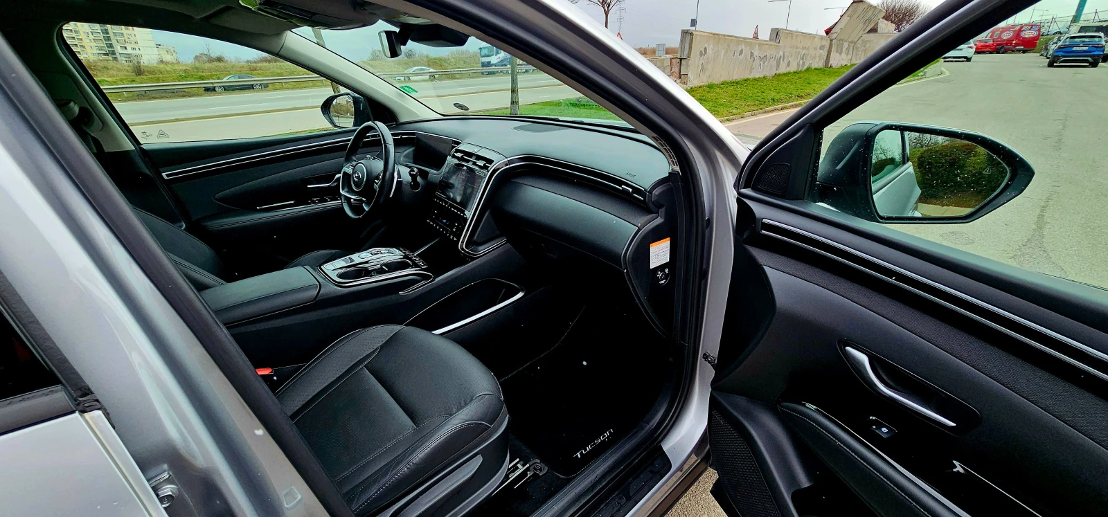 Hyundai Tucson  Hybrid Premium  | Mobile.bg   13