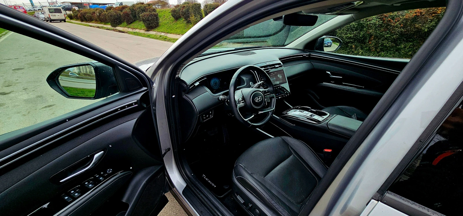 Hyundai Tucson  Hybrid Premium  | Mobile.bg   11