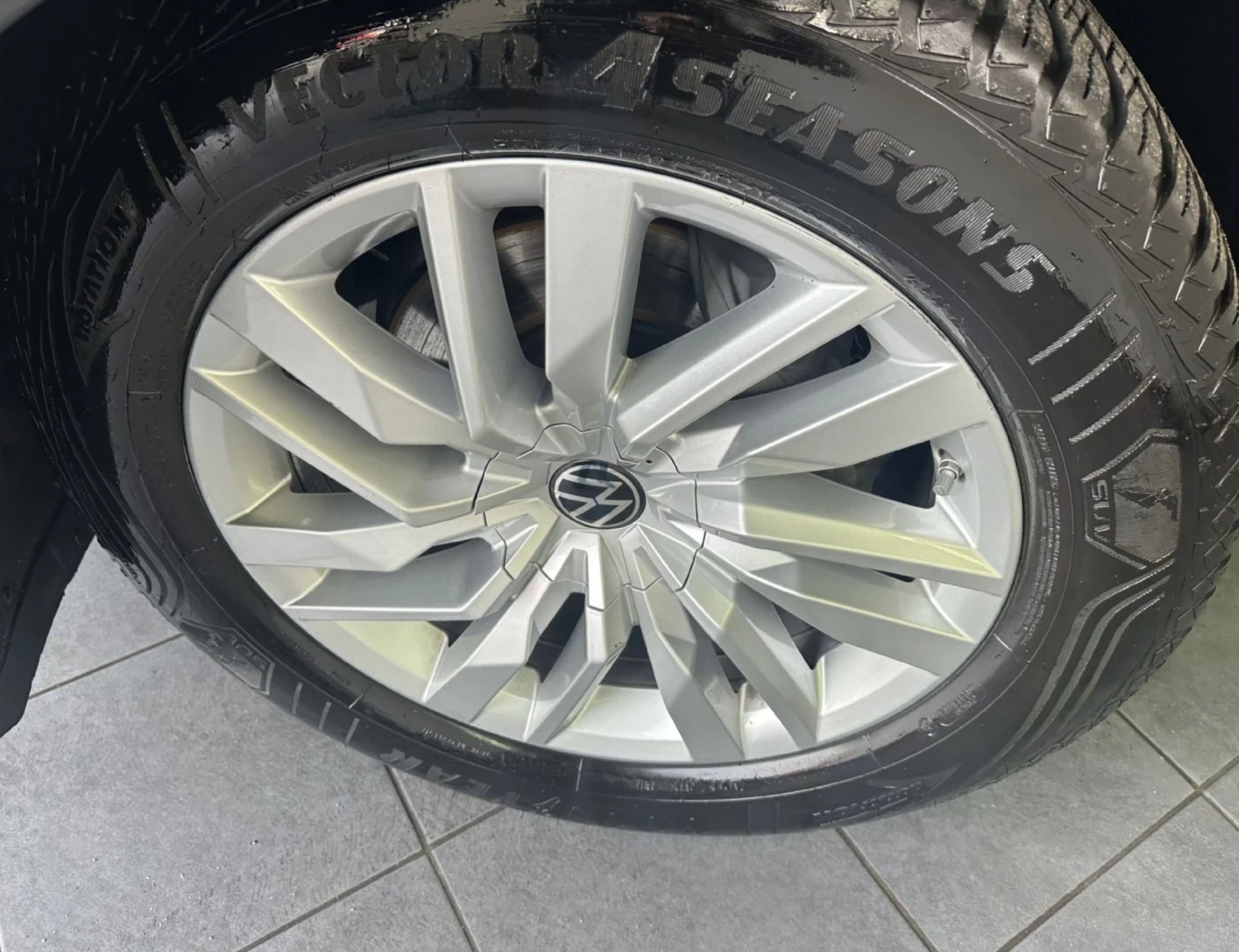 VW Touareg ELEGANCE 3.0TDI 4- Motion - изображение 6
