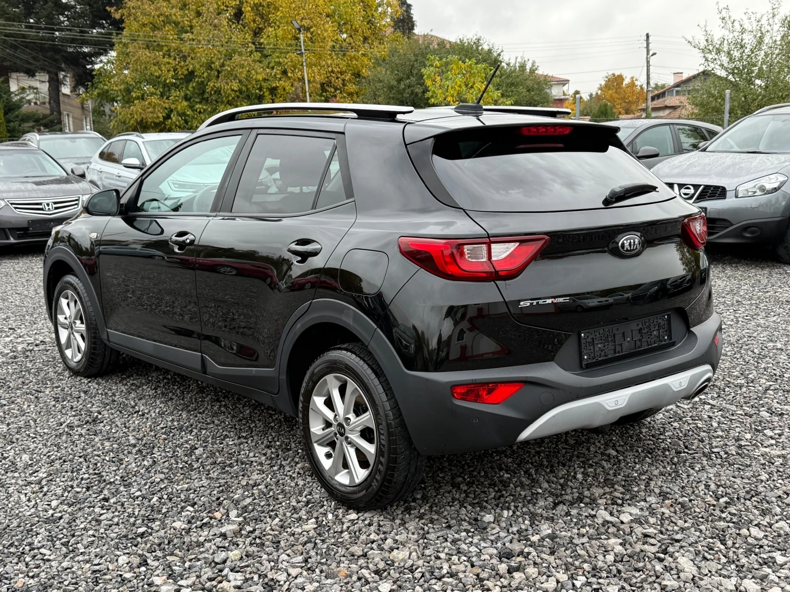 Kia Stonic 1.4i (100 кс)EU6/Navi/Camera/Подгрев седалки-волан | Mobile.bg — изображение 6