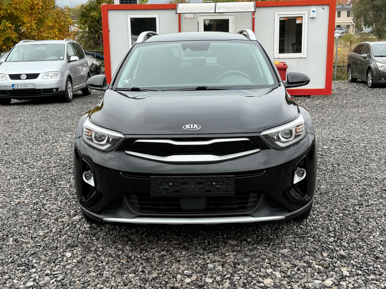 Kia Stonic 1.4i (100 кс)EU6/Navi/Camera/Подгрев седалки-волан | Mobile.bg — изображение 2