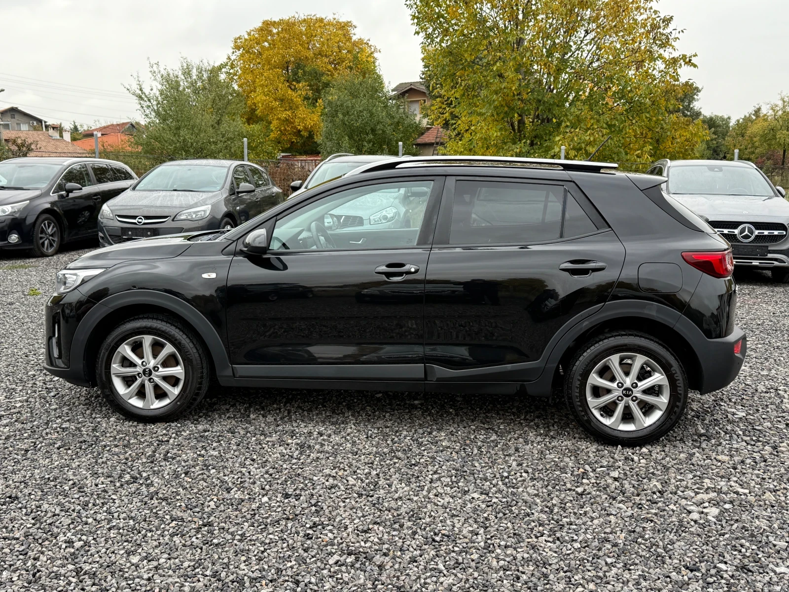 Kia Stonic 1.4i (100 кс)EU6/Navi/Camera/Подгрев седалки-волан | Mobile.bg — изображение 5