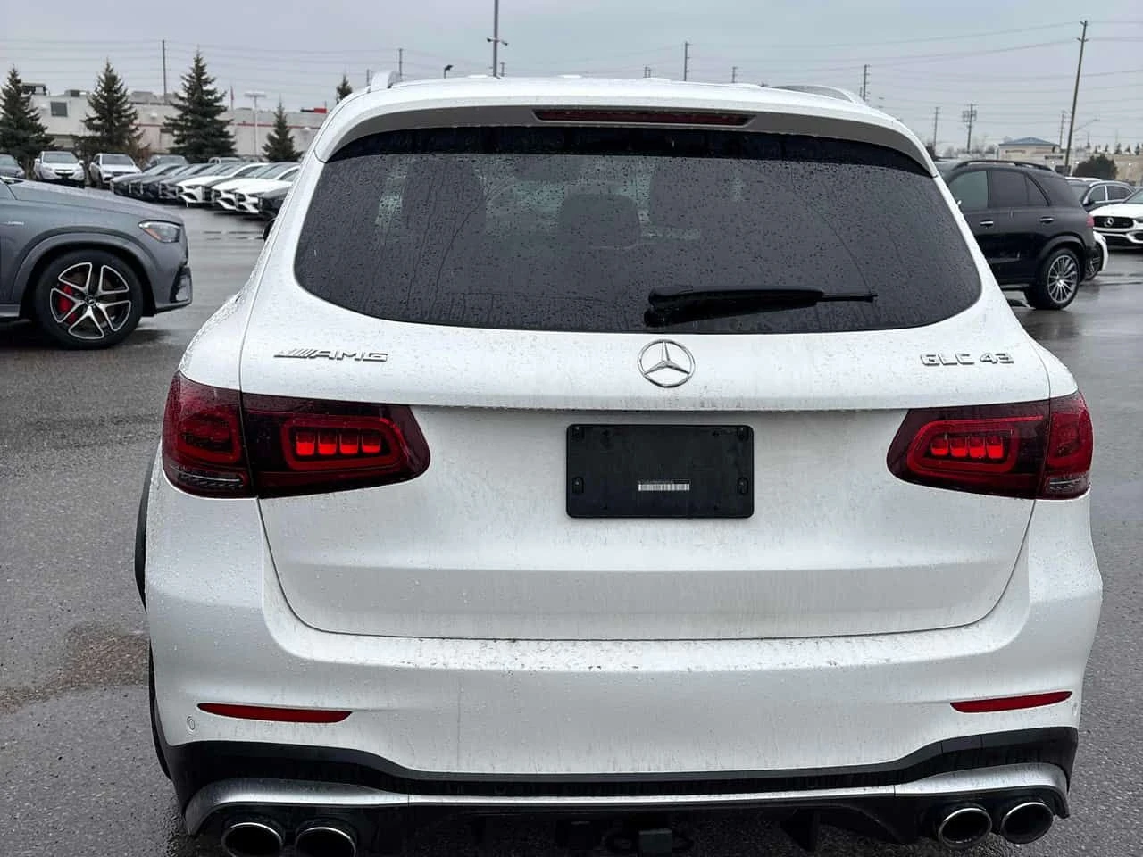 Mercedes-Benz GLC * AMG 43 * CARFAX * ОТ ПРЕДСТАВИТЕЛСТВО * , снимка 4 - Автомобили и джипове - 54001616