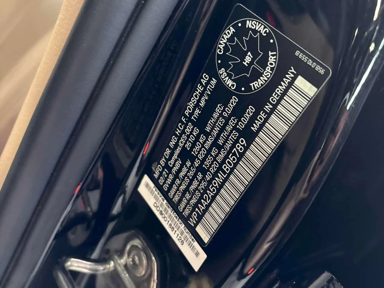 Porsche Macan * AWD * CARFAX * BOSE * ОБДУХВАНЕ * КЛИП НА МОТОРА, снимка 11 - Автомобили и джипове - 54044182