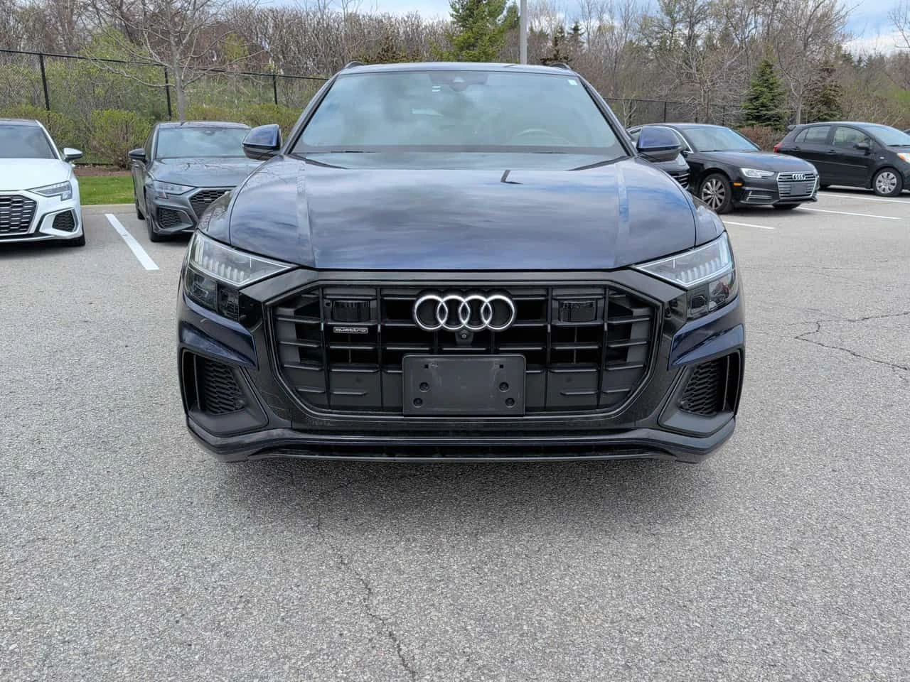 Audi Q8 * Technik * CARFAX * ЦЕНА ДО БГ, снимка 6 - Автомобили и джипове - 54385508