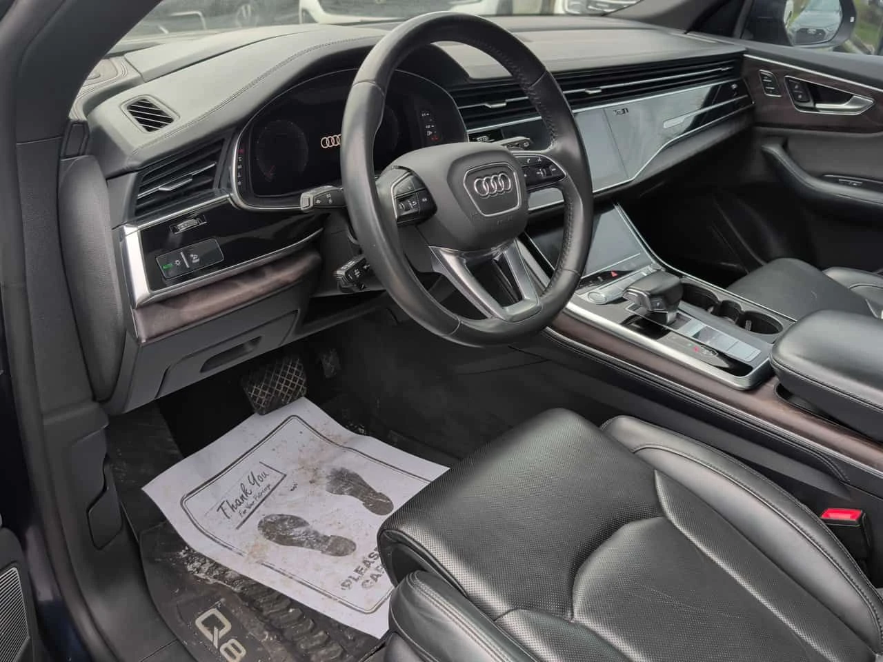 Audi Q8 * Technik * CARFAX * ЦЕНА ДО БГ, снимка 5 - Автомобили и джипове - 54385508