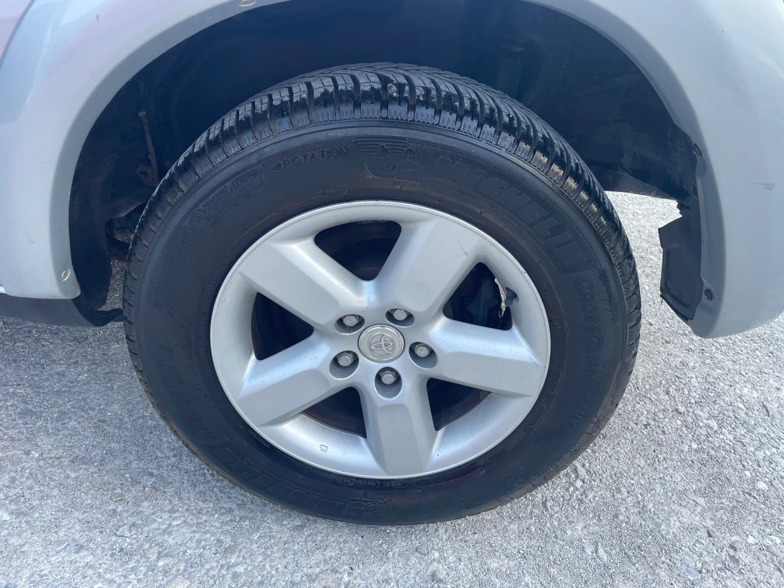 Toyota Rav4 🔝, снимка 12 - Автомобили и джипове - 55590053