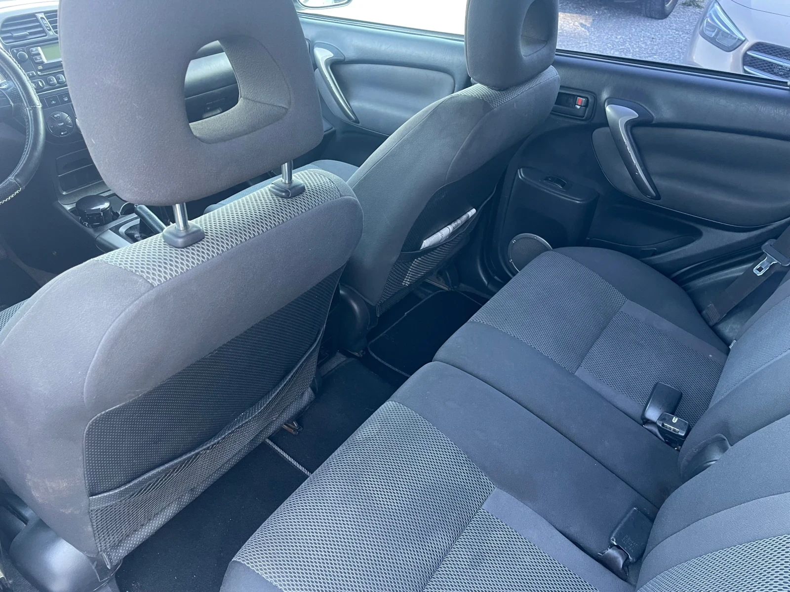 Toyota Rav4 🔝, снимка 8 - Автомобили и джипове - 55590053