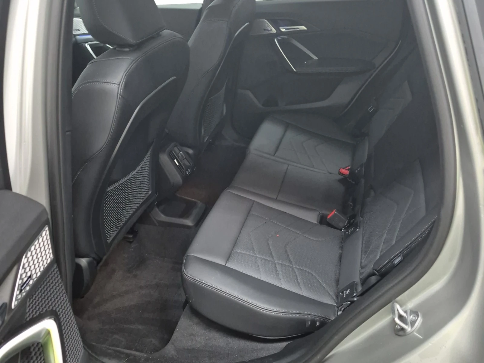 BMW X1, снимка 12 - Автомобили и джипове - 56020227