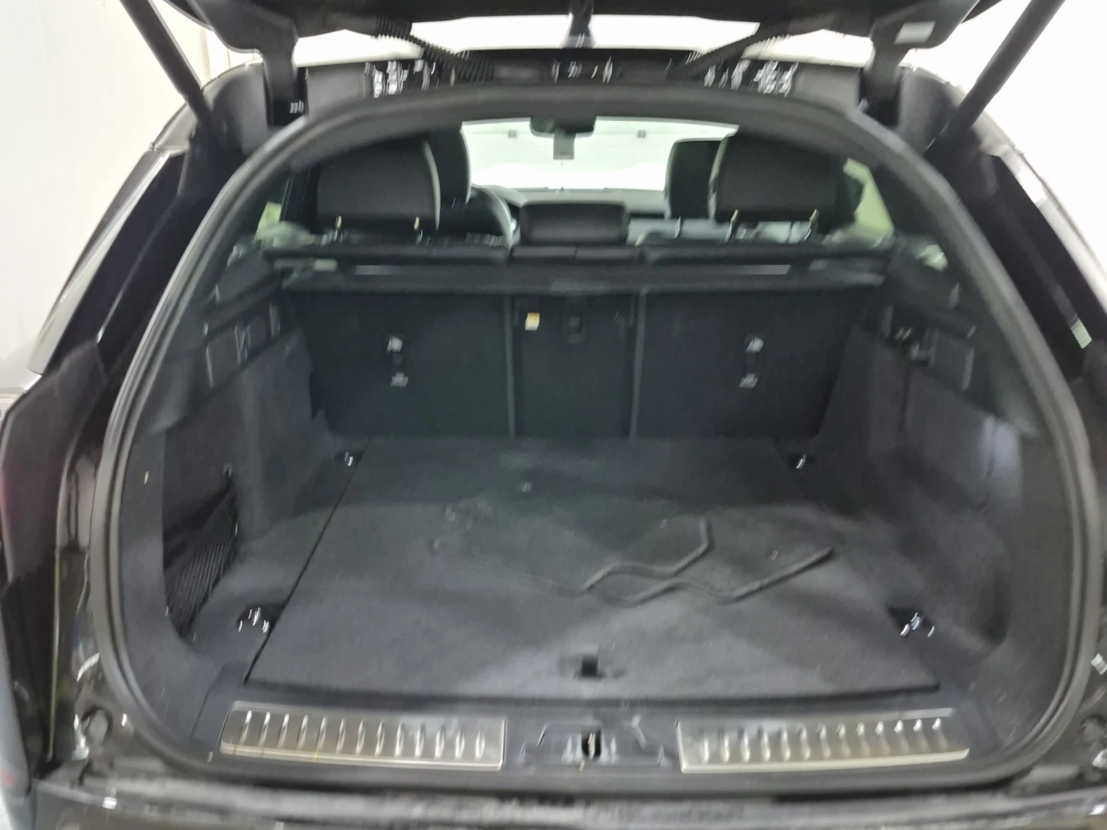 Land Rover Range Rover Velar DYNAMIC SE* P250* 360* OBDUHVANE* PANO* 3D SURROUN | Mobile.bg � ����������� 13