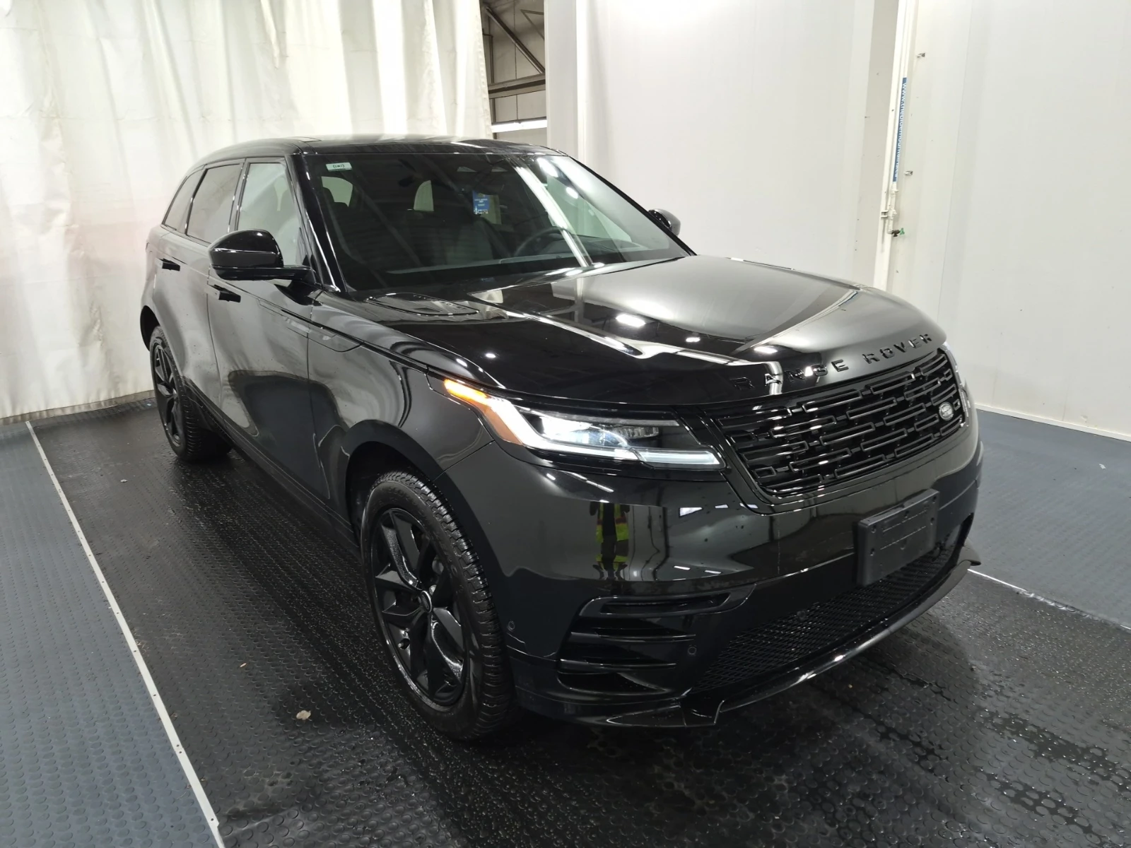 Land Rover Range Rover Velar DYNAMIC SE* P250* 360* OBDUHVANE* PANO* 3D SURROUN | Mobile.bg � ����������� 2