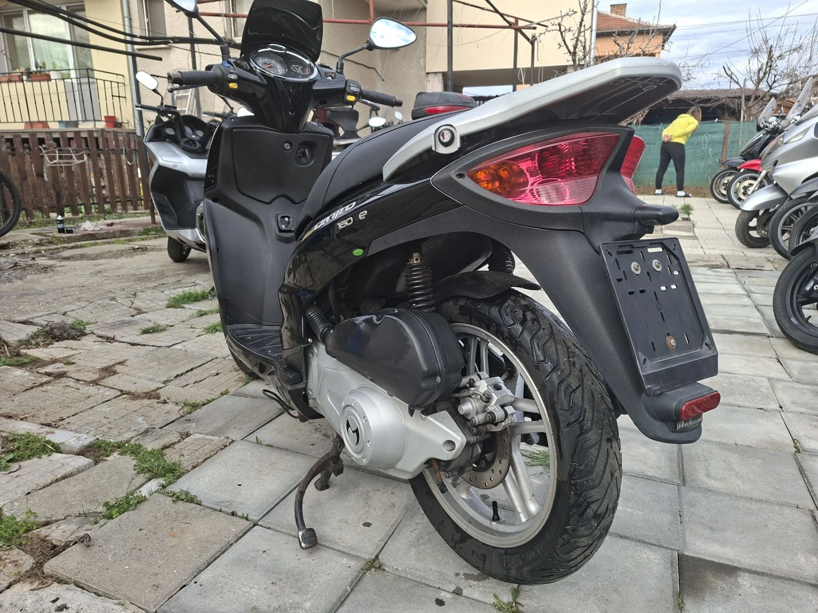 Malaguti Centro 160ie много лек пъргав и наи вече икономичен, снимка 8 - Мотоциклети и мототехника - 53977139