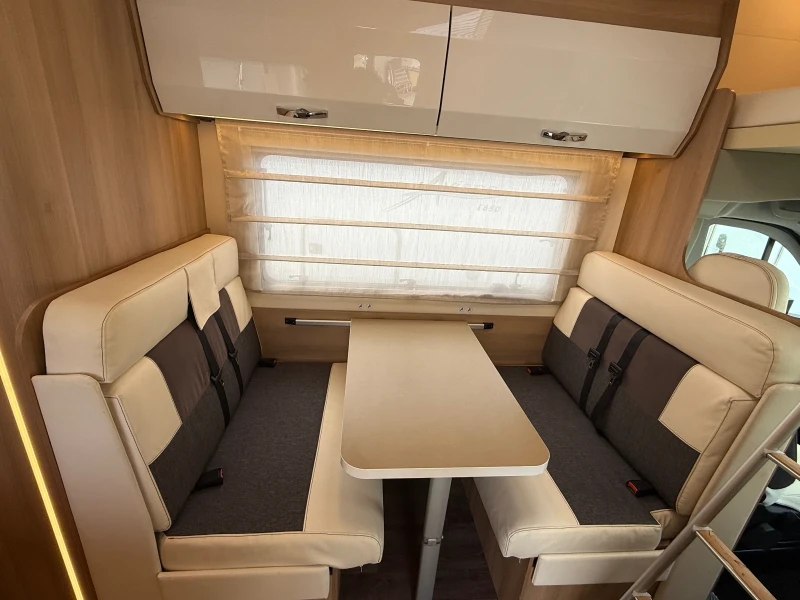 Кемпер ROLLER TEAM 275M, снимка 10 - Каравани и кемпери - 52042191