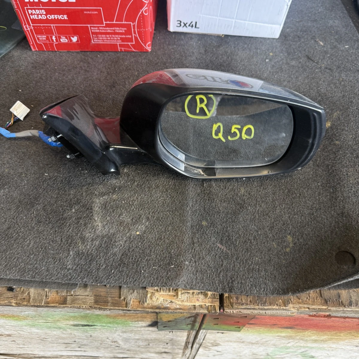 Дясно странично огледало Infiniti Q50 Ел 96301-4GA0A